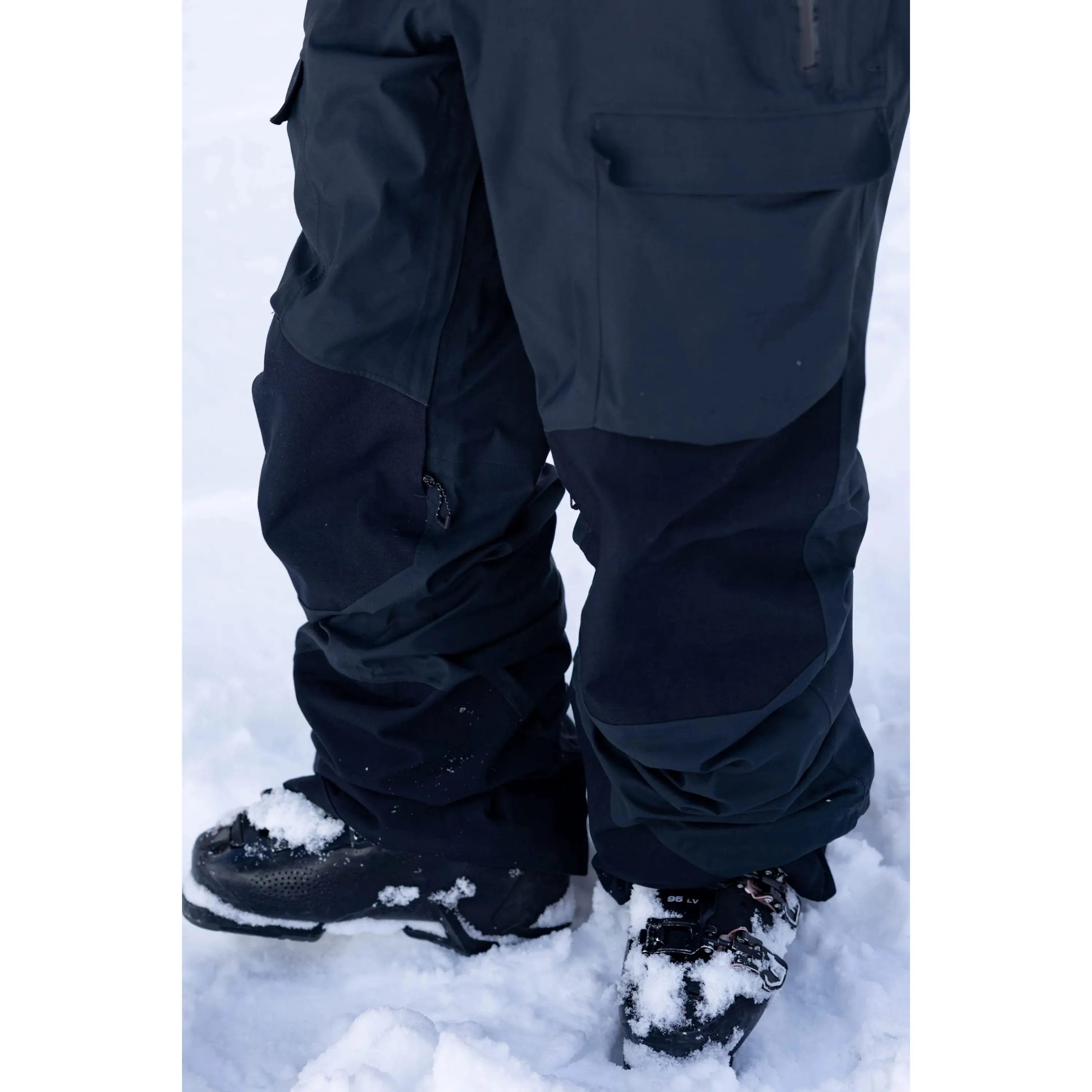 686 Men's Gore-Tex Dispatch Shell Bib - Image 12