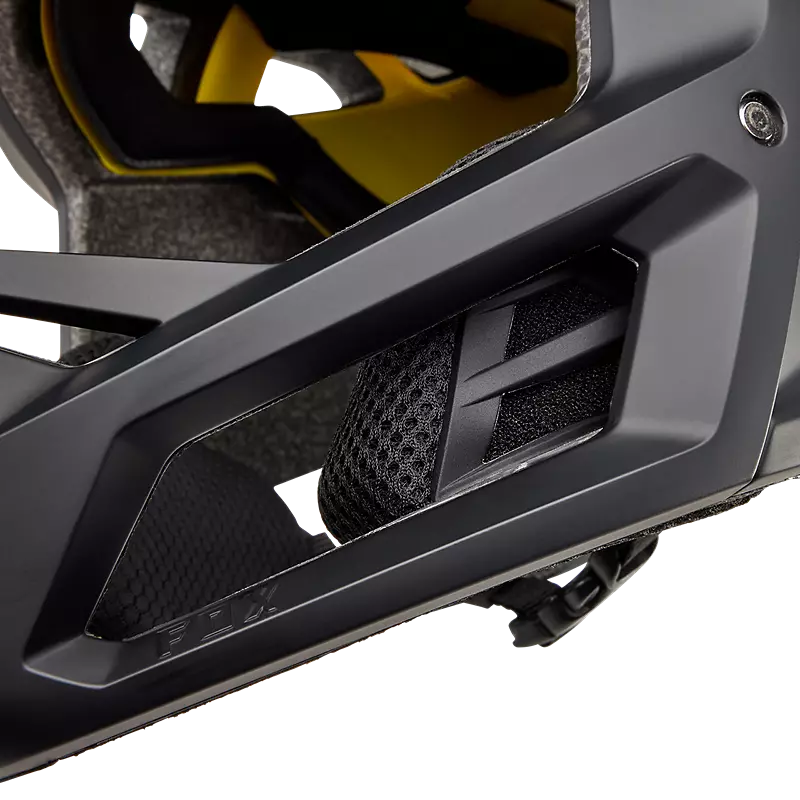 Fox Racing Proframe Matte Black Helmet - Image 9