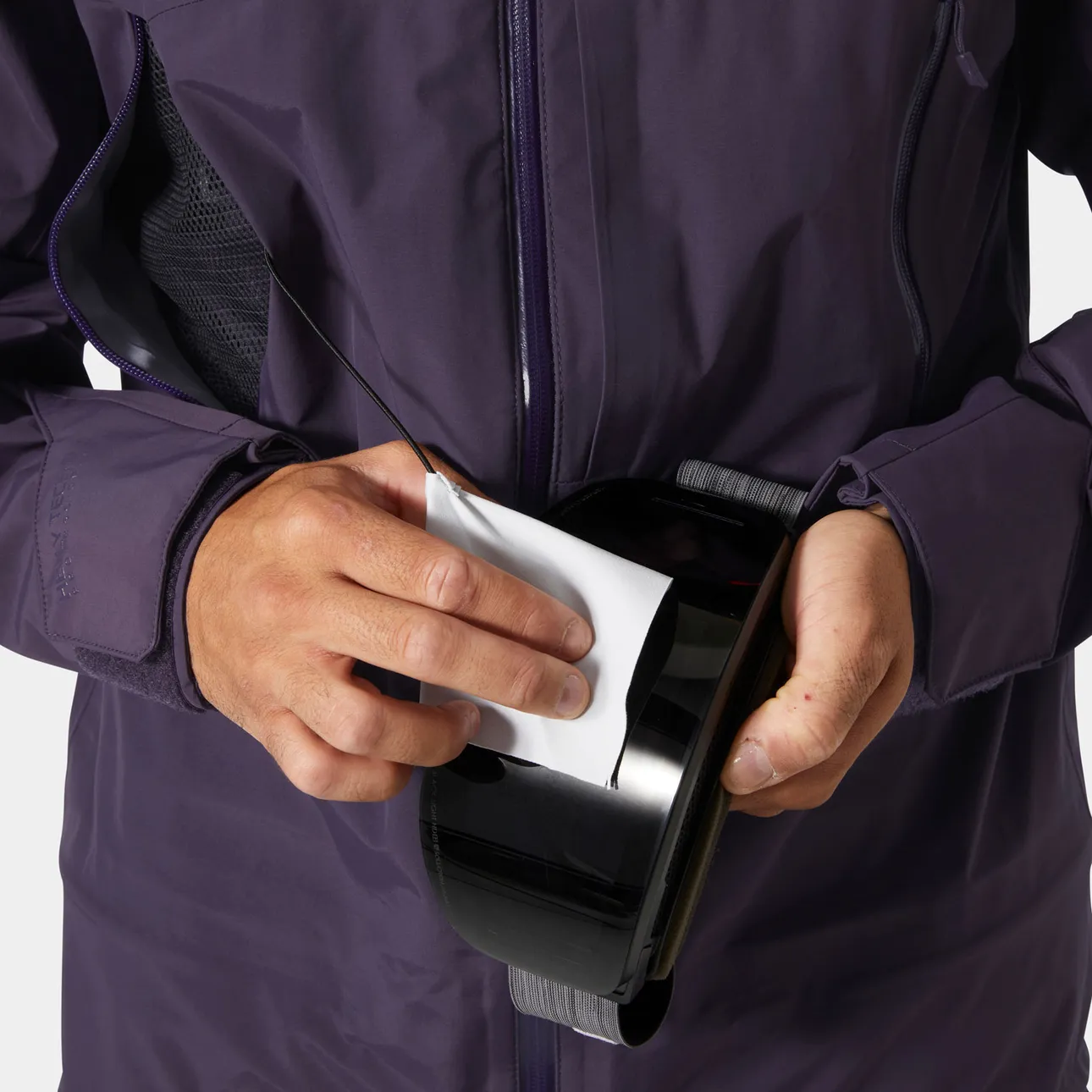 Helly Hansen Men's Sogn Shell 2.0 Ski Shell Jacket - Image 5
