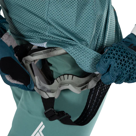 Leatt Women's Long Sleeve Jersey MTB Gravity 4.0 - Image 7