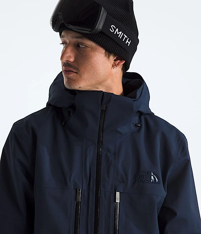 The North Face Men's Chakal Jacket - Image 14