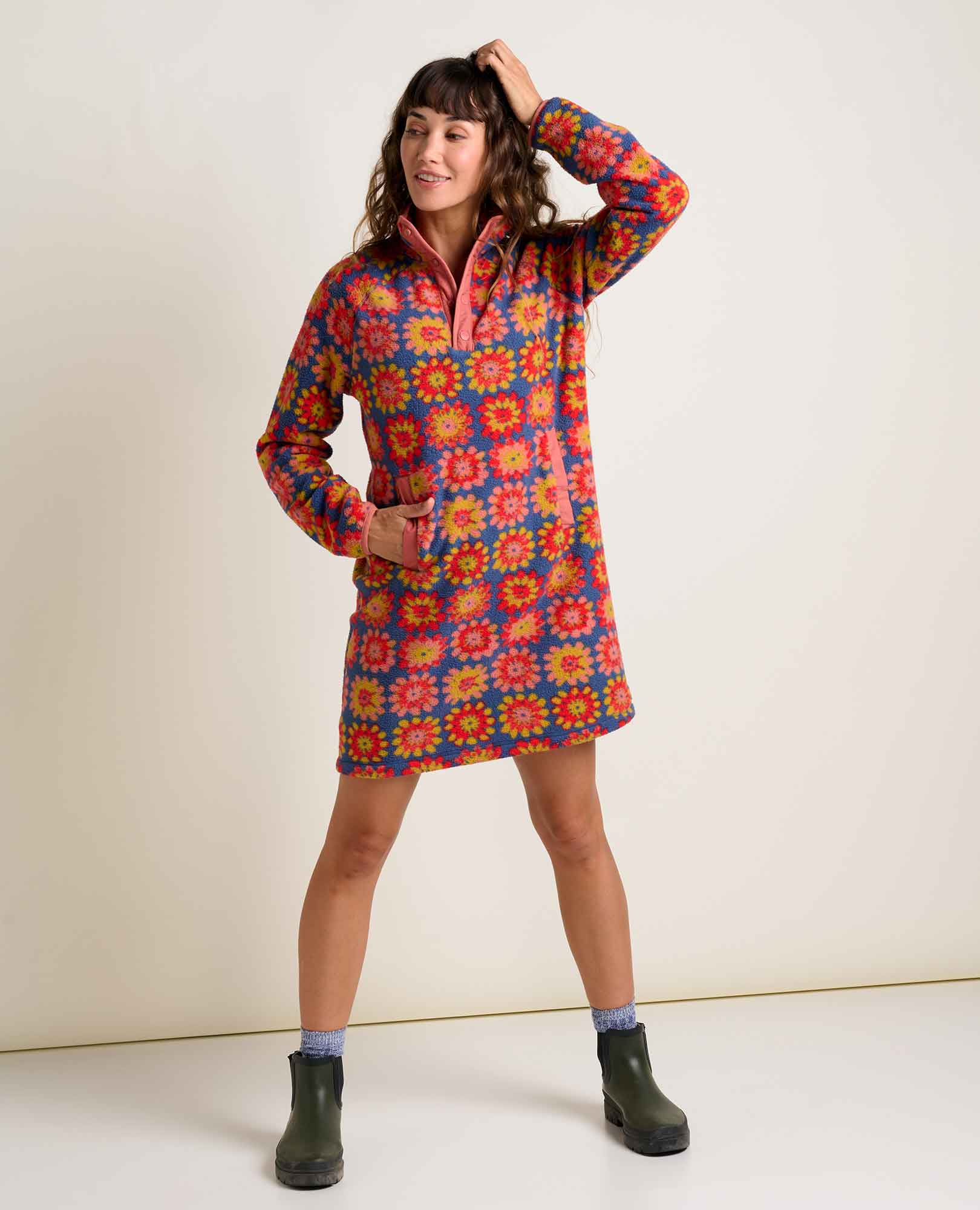 Toad & Co Women's Campo Fleece 1/4 Snap Dress - Image 3